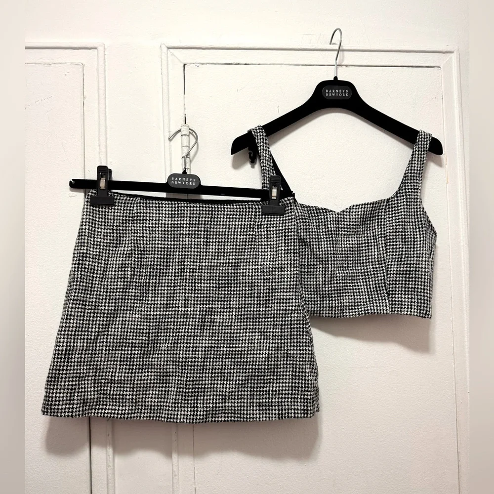 NWT $110 Abercrombie & Fitch Herringbone mini skirt and crop top set size small